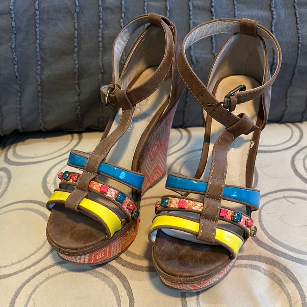 Colorful Wedge Sandals - Picture 1 of 3